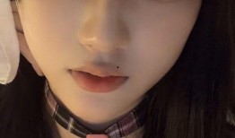 网红回村吃瓜是真的吗,真相揭秘，是炒作还是真实事件？